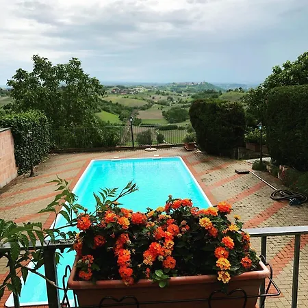 Farmház I Suri Asti